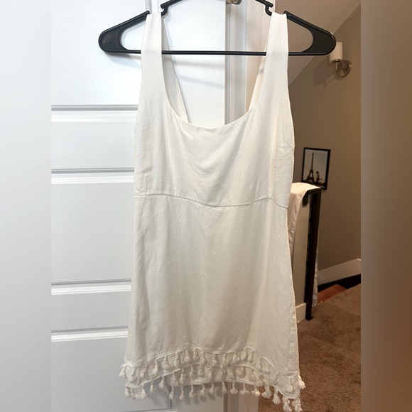 Lulu’s Feel The Sunshine White Tassel Mini Dress - NWOT - Picture 2 of 3